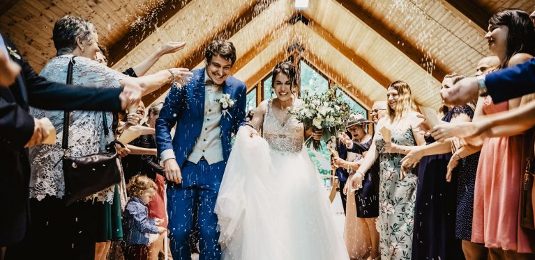 結婚式 100人